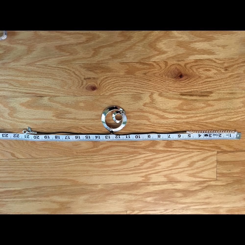 Chicos cord necklace large silver swirl pendant - Picture 2 of 3